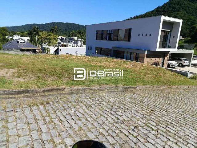 Terreno em Condomínio para Venda em Maricá/RJ Ubatiba