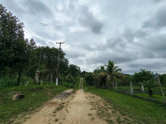 Terreno em Condomínio para Venda em Maricá/RJ Caxito
