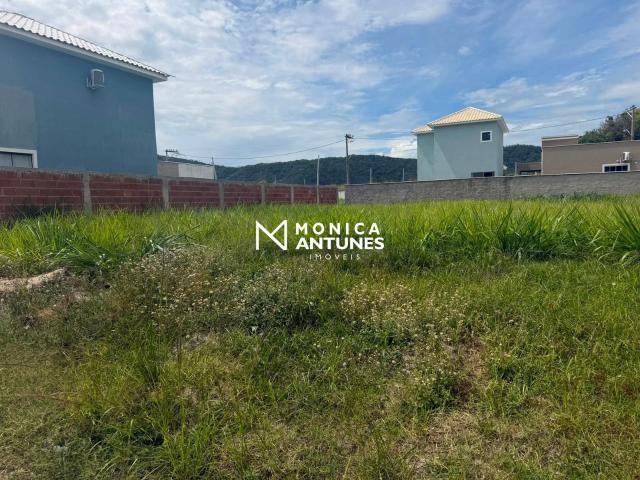 Terreno em Condomínio para Venda em Maricá/RJ Itapeba