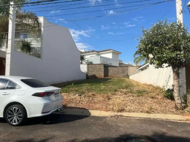 Terreno em Condomínio para Venda em Marília/SP Jardim Colibri