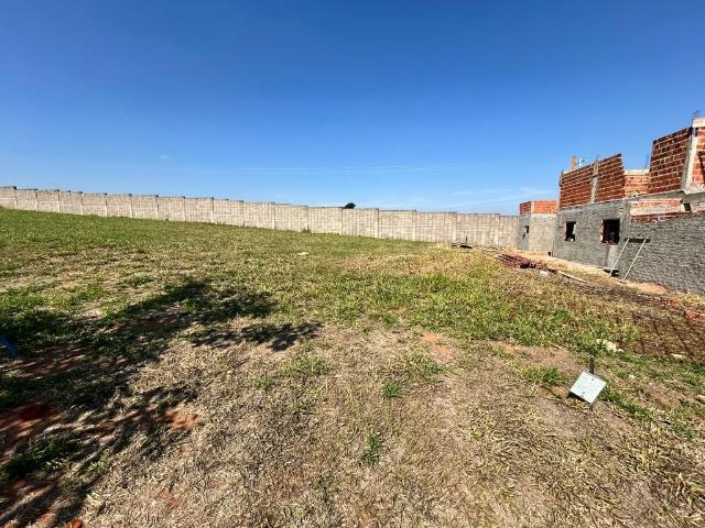 Terreno em Condomínio para Venda em Marília/SP Jardim Esmeralda