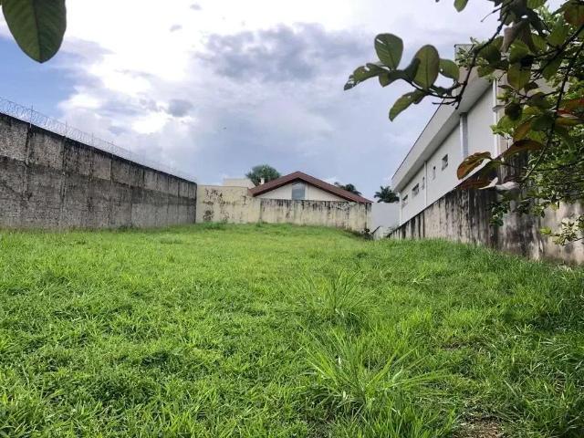 Terreno em Condomínio para Venda em Marília/SP Jardim Tropical