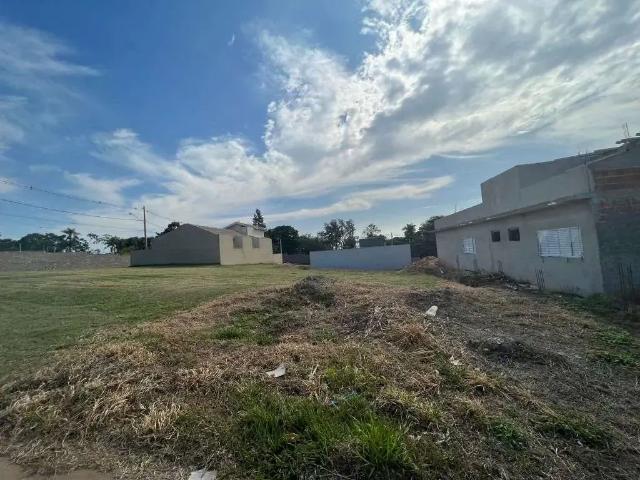 Terreno em Condomínio para Venda em Marília/SP Parque das Esmeraldas II