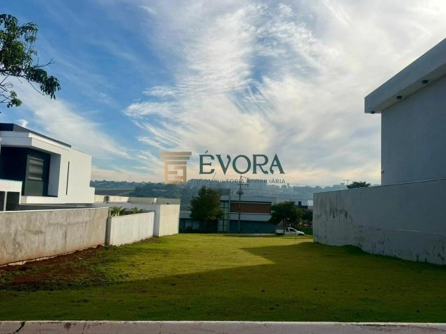 Terreno em Condomínio para Venda em Maringá/PR Jardim Paraíso