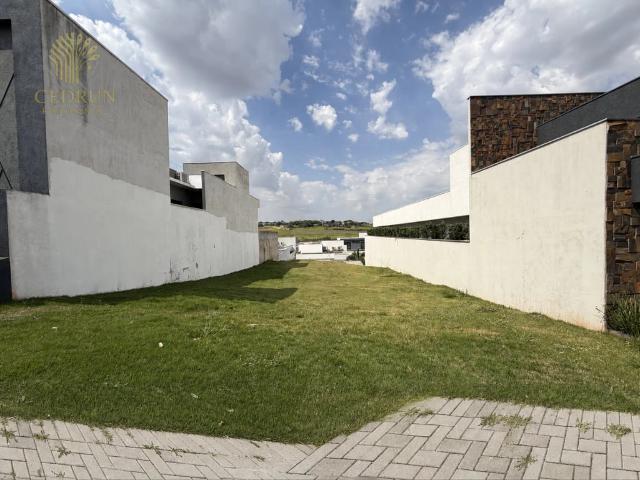 Terreno em Condomínio para Venda em Maringá/PR Parque Industrial