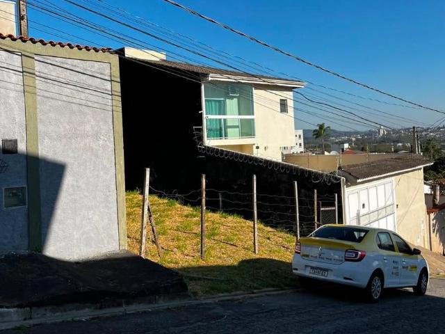 Terreno em Condomínio para Venda em Mogi das Cruzes/SP Vila Suissa