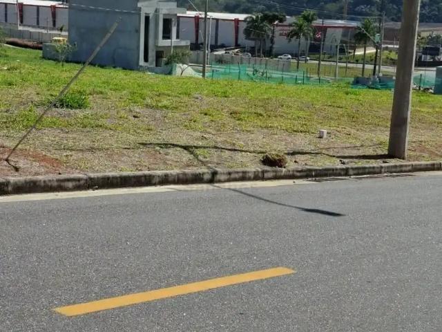 Terreno em Condomínio para Venda em Mogi das Cruzes/SP Porteira Preta