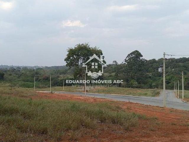 Terreno em Condomínio para Venda em Mogi