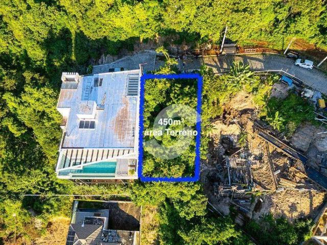 Terreno em Condomínio para Venda em Niterói/RJ Charitas