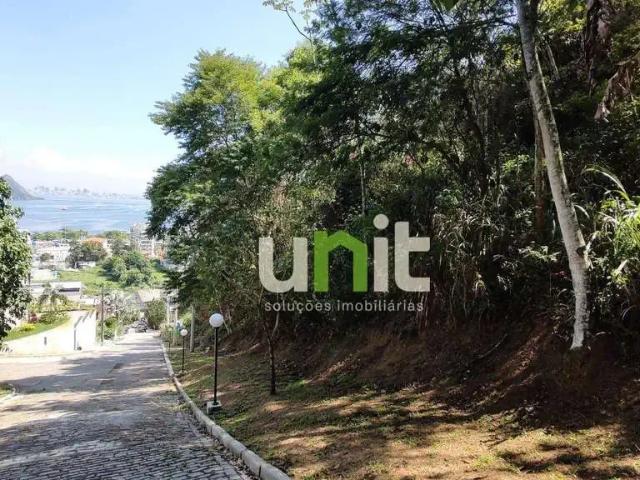 Terreno em Condomínio para Venda em Niterói/RJ Charitas