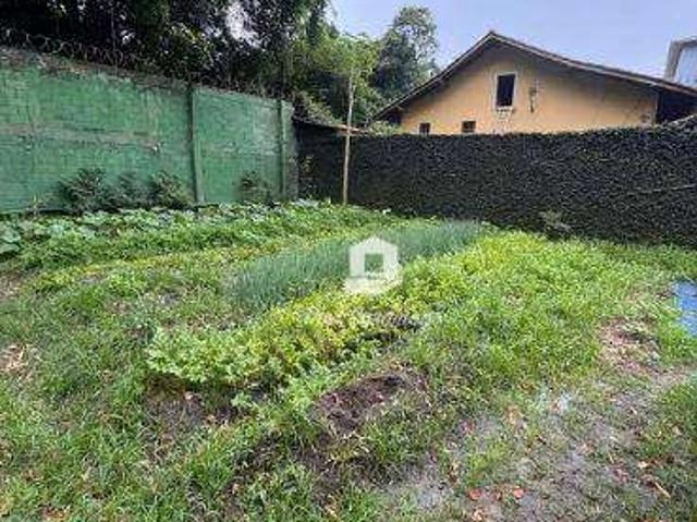 Terreno em Condomínio para Venda em Niterói/RJ Badu