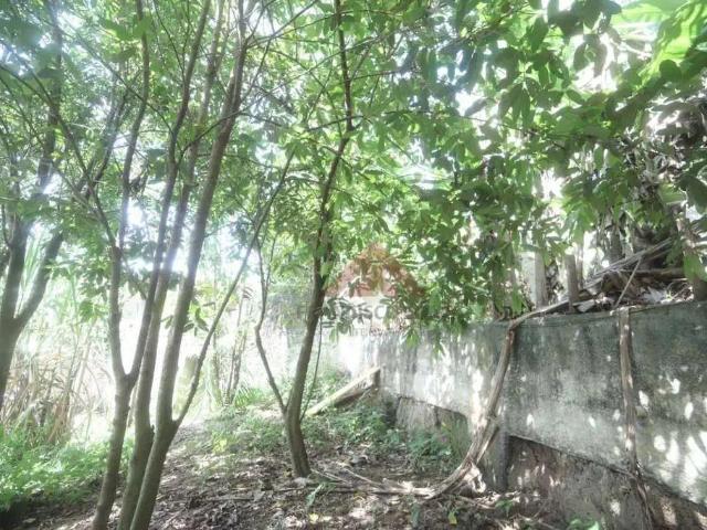 Terreno em Condomínio para Venda em Niterói/RJ Baldeador