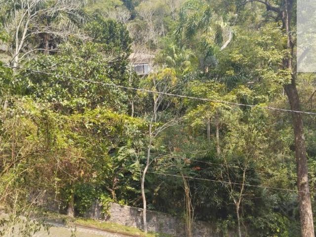 Terreno em Condomínio para Venda em Niterói/RJ Jacaré