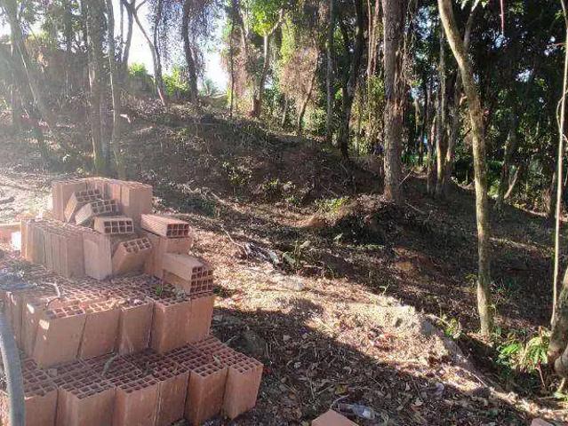 Terreno em Condomínio para Venda em Niterói/RJ Maravista