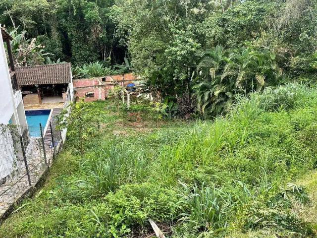 Terreno em Condomínio para Venda em Niterói/RJ Sapê