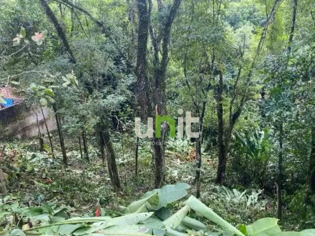 Terreno em Condomínio para Venda em Niterói/RJ Sapê
