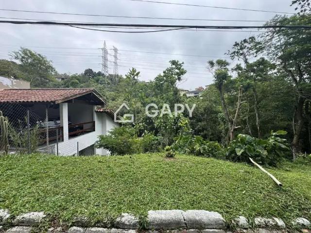 Terreno em Condomínio para Venda em Niterói/RJ Sapê