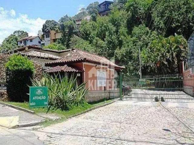 Terreno em Condomínio para Venda em Niterói/RJ Pendotiba
