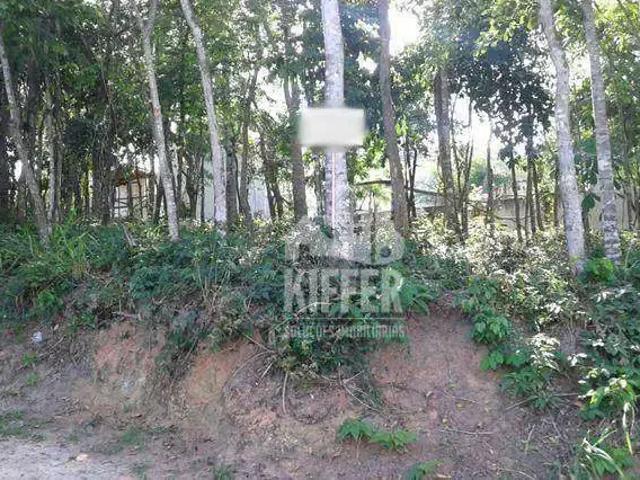 Terreno em Condomínio para Venda em Niterói/RJ Pendotiba