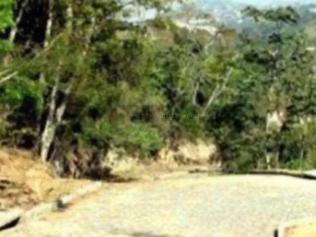 Terreno em Condomínio para Venda em Niterói/RJ Pendotiba