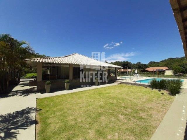 Terreno em Condomínio para Venda em Niterói/RJ Rio do Ouro