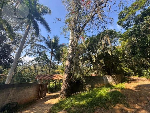 Terreno em Condomínio para Venda em Niterói/RJ Várzea das Moças