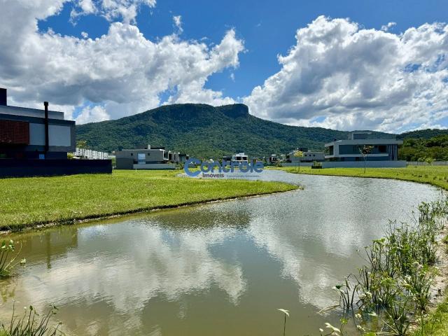 Terreno em Condomínio para Venda em Palhoça/SC Pedra Branca
