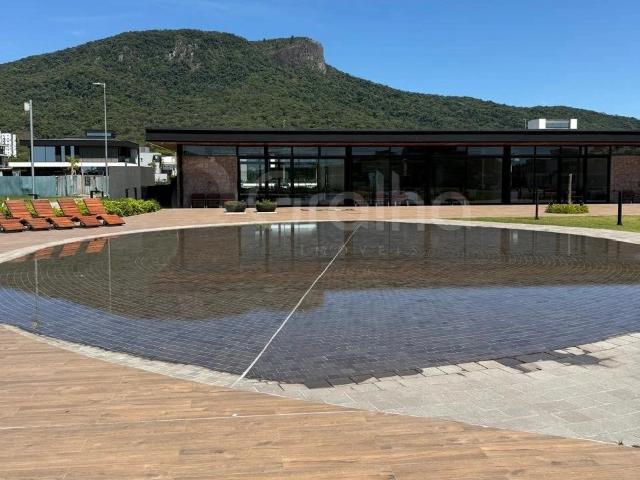Terreno em Condomínio para Venda em Palhoça/SC Pedra Branca