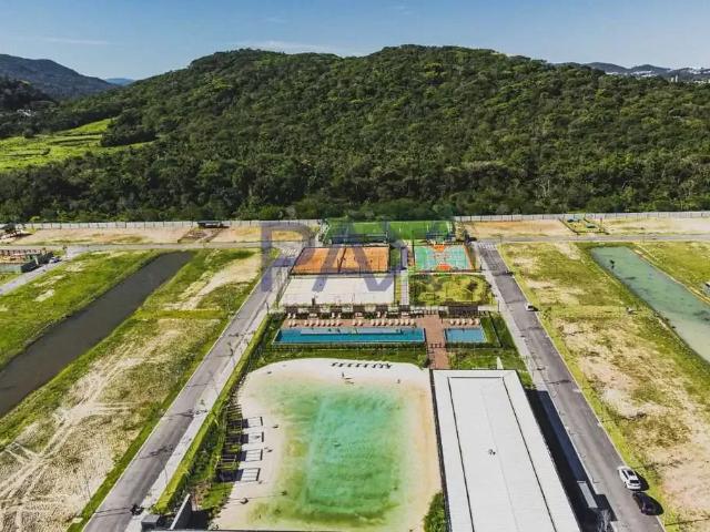 Terreno em Condomínio para Venda em Palhoça/SC Pedra Branca