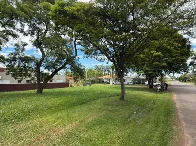 Terreno em Condomínio para Venda em Paranapanema/SP Terras de Jurumirim