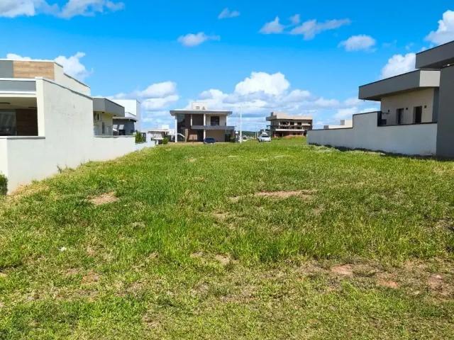 Terreno em Condomínio para Venda em Paranapanema/SP Riviera Santa Cristina