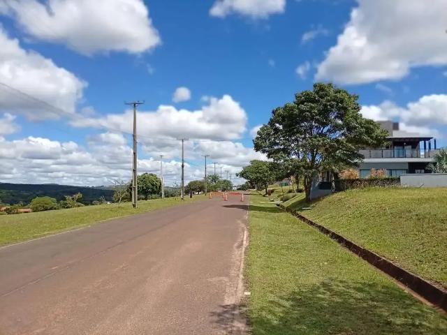 Terreno em Condomínio para Venda em Paranapanema/SP Riviera Santa Cristina