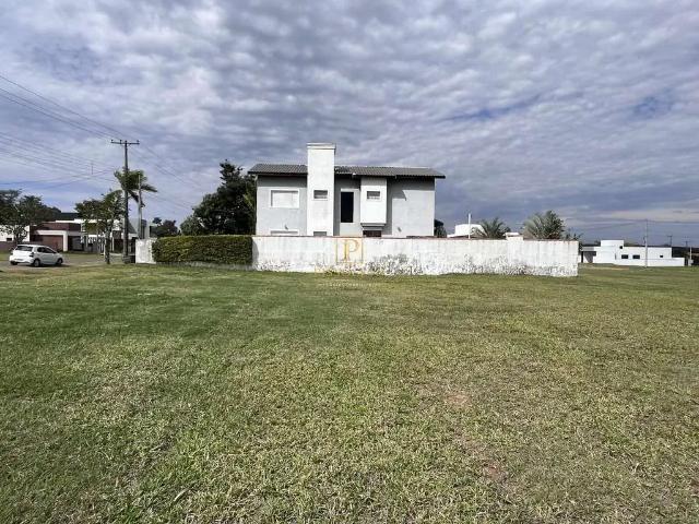 Terreno em Condomínio para Venda em Pardinho/SP Ninho Verde II
