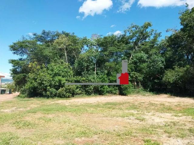 Terreno em Condomínio para Venda em Pardinho/SP Centro