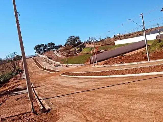 Terreno em Condomínio para Venda em Patos de Minas/MG Alto dos Caiçaras