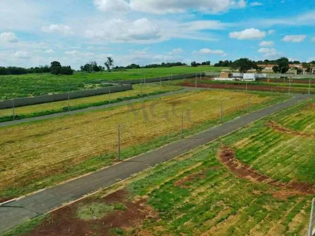 Terreno em Condomínio para Venda em Paulínia/SP Betel