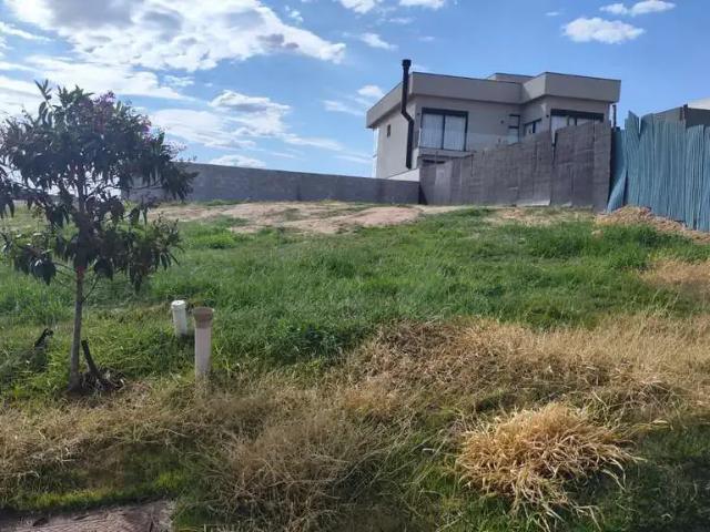 Terreno em Condomínio para Venda em Paulínia/SP Jardim Ypê