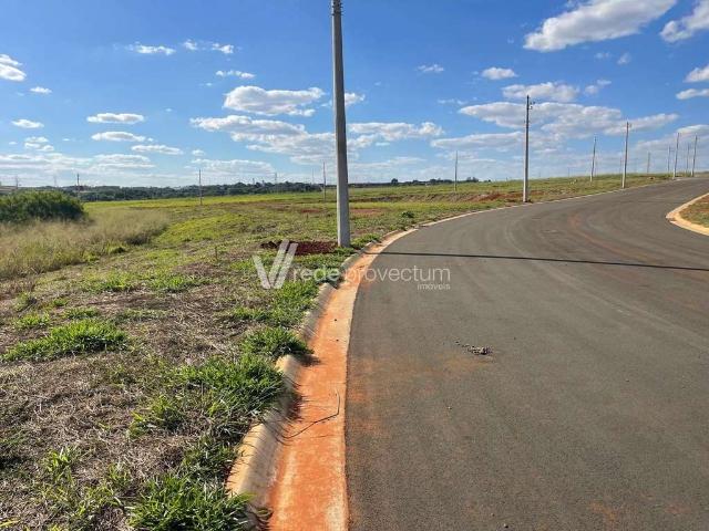 Terreno em Condomínio para Venda em Paulínia/SP Jardim Fortaleza