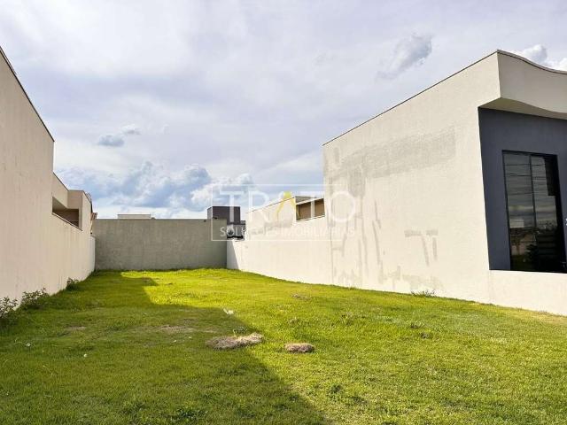 Terreno em Condomínio para Venda em Paulínia/SP Jardim Planalto