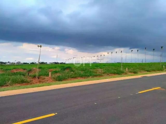Terreno em Condomínio para Venda em Paulínia/SP Parque Bom Retiro