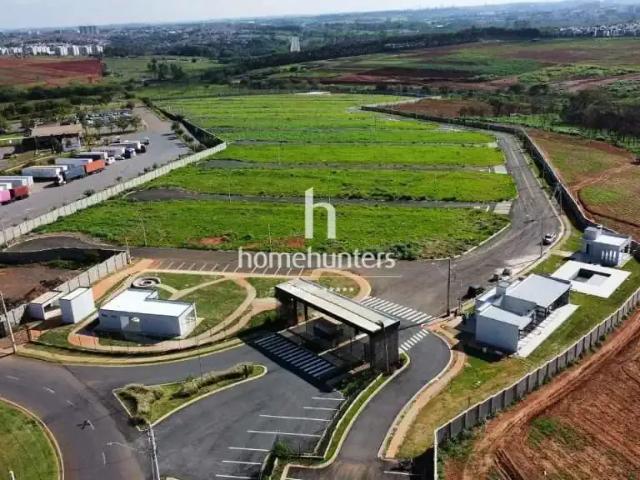 Terreno em Condomínio para Venda em Paulínia/SP São Bento