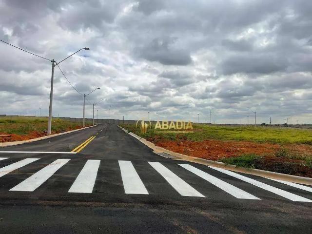Terreno em Condomínio para Venda em Paulínia/SP São Bento