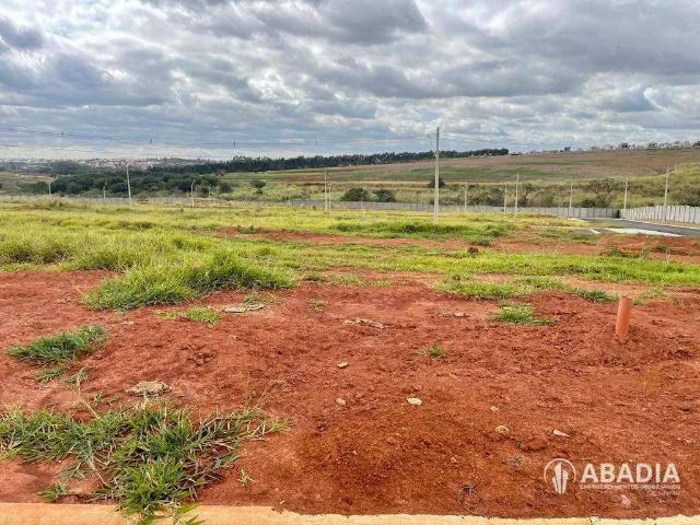 Terreno em Condomínio para Venda em Paulínia/SP São Bento