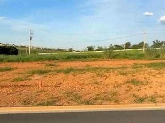 Terreno em Condomínio para Venda em Paulínia/SP São Bento