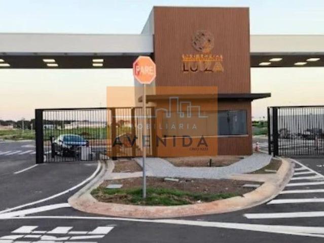 Terreno em Condomínio para Venda em Paulínia/SP Santa Terezinha