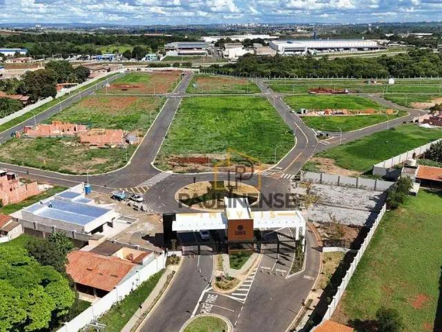 Terreno em Condomínio para Venda em Paulínia/SP Santa Terezinha