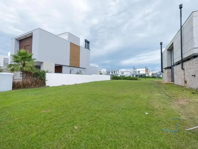 Terreno em Condomínio para Venda em Pelotas/RS Laranjal