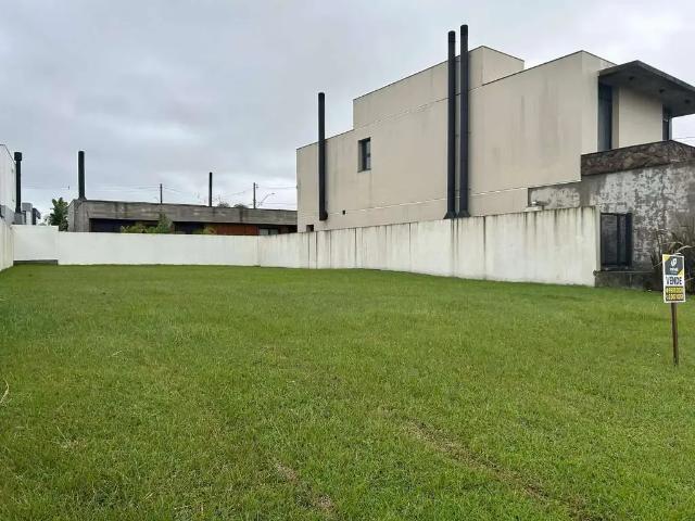 Terreno em Condomínio para Venda em Pelotas/RS Laranjal