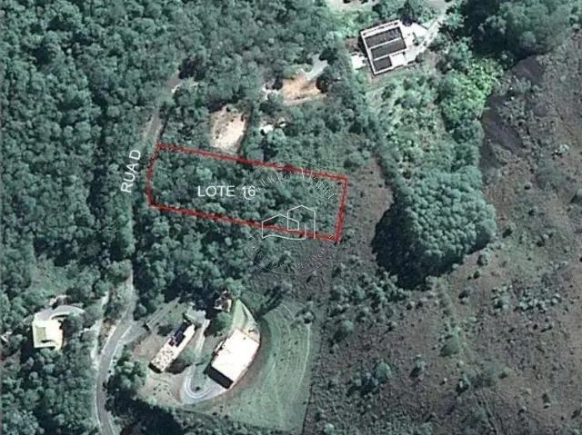 Terreno em Condomínio para Venda em Petrópolis/RJ Itaipava