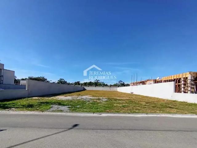 Terreno em Condomínio para Venda em Pindamonhangaba/SP Condominio Residencial Colonial Village II